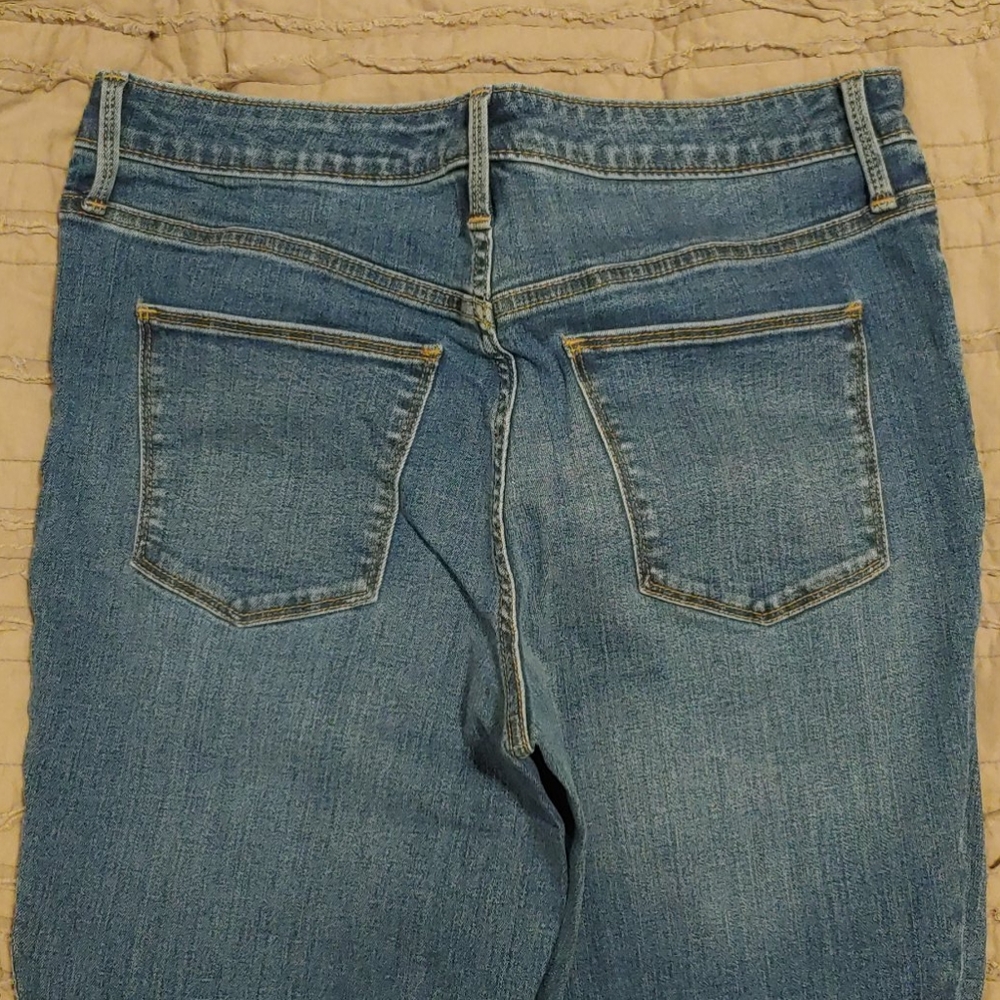 Jeans - Picture 2 of 4